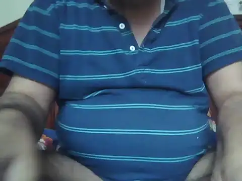 Snapshot of Nuttysub chatting on February 26, 2:10 am Nuttysub online show from February 26, 2:10 am