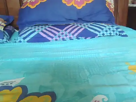 Snapshot of Nuttysub chatting on March 3, 2:18 am Nuttysub online show from March 3, 2:18 am