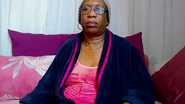 Freakyassnwildx online show from September 30, 5:40 pm