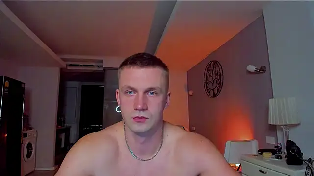 Snapshot of Samuel_Andrew chatting on February 6, 5:12 am Samuel Andrew online show from February 6, 5:12 am