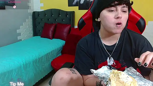 isabeautyx19 online show from February 19, 1:56 am