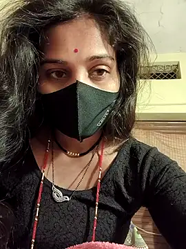 Snapshot of Hi_Radhika chatting on January 30, 1:00 am Hi Radhika online show from January 30, 1:00 am