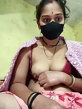 Snapshot of Hi_Radhika chatting on February 2, 1:55 am Hi Radhika online show from February 2, 1:55 am