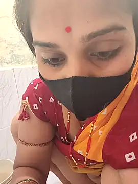 Snapshot of Hi_Radhika chatting on February 21, 1:00 am Hi Radhika online show from February 21, 1:00 am