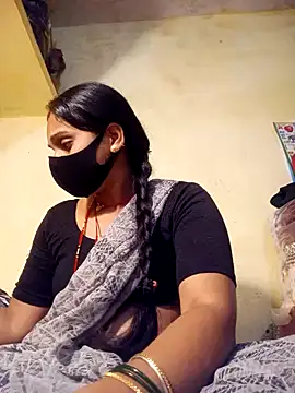 Snapshot of Hi_Radhika chatting on March 7, 5:49 pm Hi Radhika online show from March 7, 5:49 pm