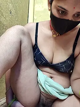 Snapshot of Hi_Radhika chatting on September 11, 2:00 am Hi Radhika online show from September 11, 2:00 am