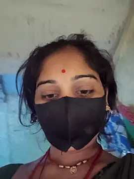 Snapshot of Hi_Radhika chatting on November 9, 3:27 am Hi Radhika online show from November 9, 3:27 am