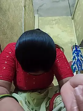 Snapshot of Hi_Radhika chatting on November 11, 3:34 pm Hi Radhika online show from November 11, 3:34 pm