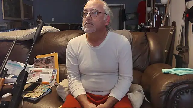 PincheDave4u online show from January 2, 10:33 pm