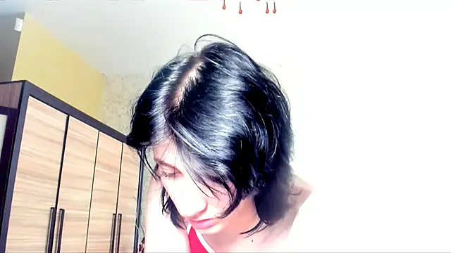 Snapshot of JulisSweet chatting on March 1, 1:40 pm JulisSweet online show from March 1, 1:40 pm