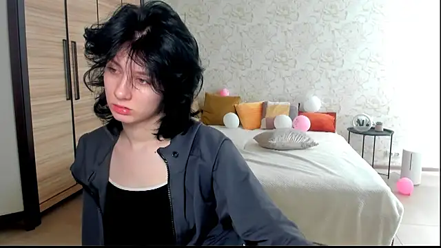 Snapshot of JulisSweet chatting on March 14, 7:26 am JulisSweet online show from March 14, 7:26 am