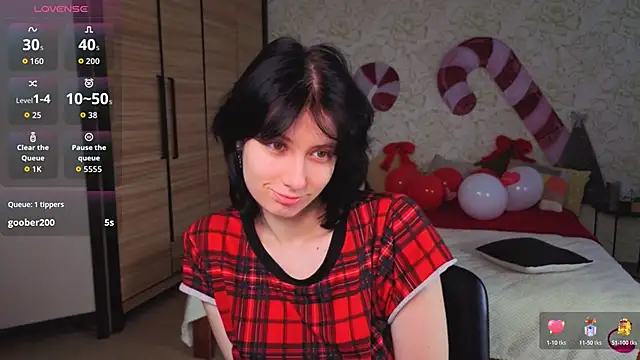 JulisSweet online show from December 20, 8:10 am