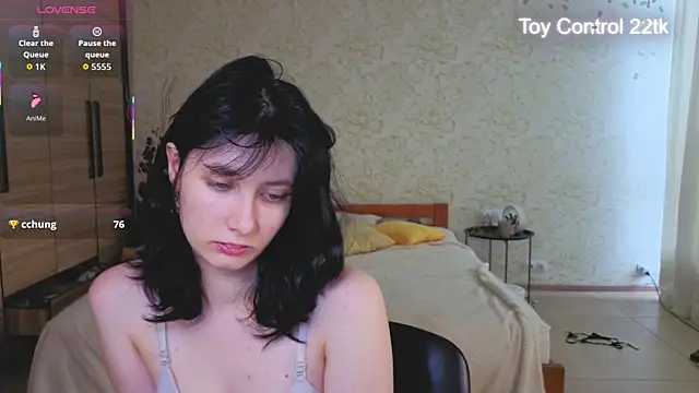 Snapshot of JulisSweet chatting on July 14, 10:54 am JulisSweet online show from July 14, 10:54 am