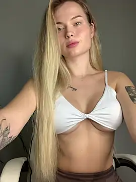 Vladamais online show from December 10, 1:00 pm