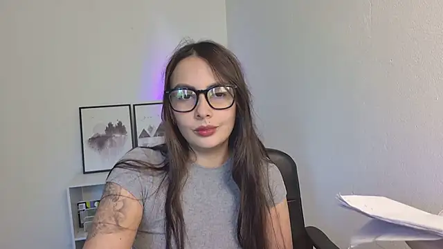 lalawhitte online show from July 16, 6:14 pm