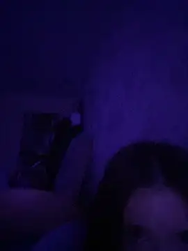 Snapshot of babywanders chatting on February 5, 10:25 pm babywanders online show from February 5, 10:25 pm