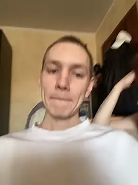 Snapshot of babywanders chatting on February 18, 11:28 am babywanders online show from February 18, 11:28 am