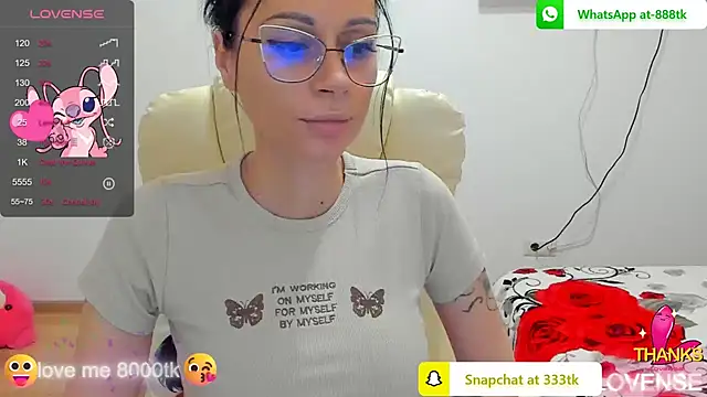 kissnicol32 online show from February 20, 4:03 pm