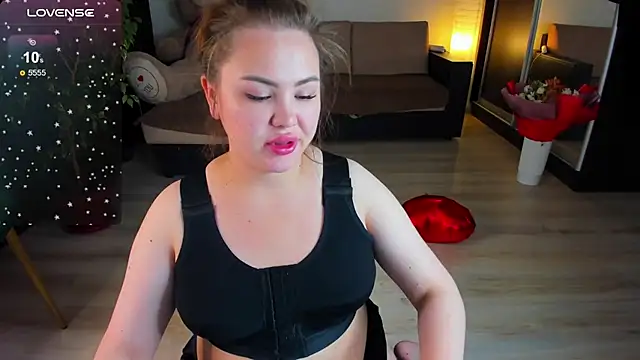 Carolina bby online show from September 13, 10:59 am