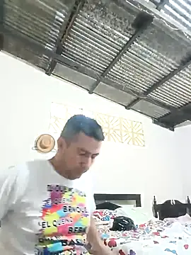 walwan85 online show from March 28, 3:22 pm