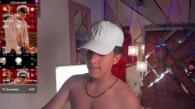 Brat  online show from December 30, 7:00 pm