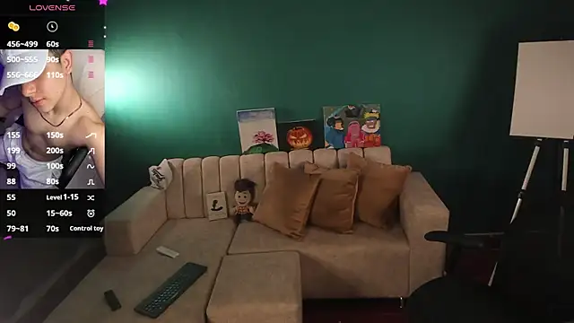 Brat  online show from February 8, 7:27 pm