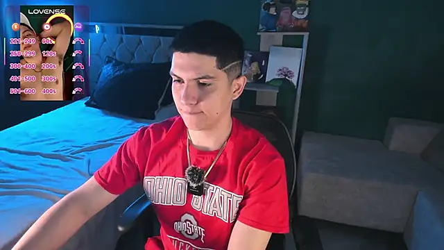 Brat  online show from September 10, 4:40 pm