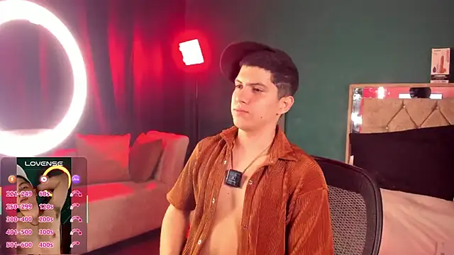 Brat  online show from September 18, 8:22 pm