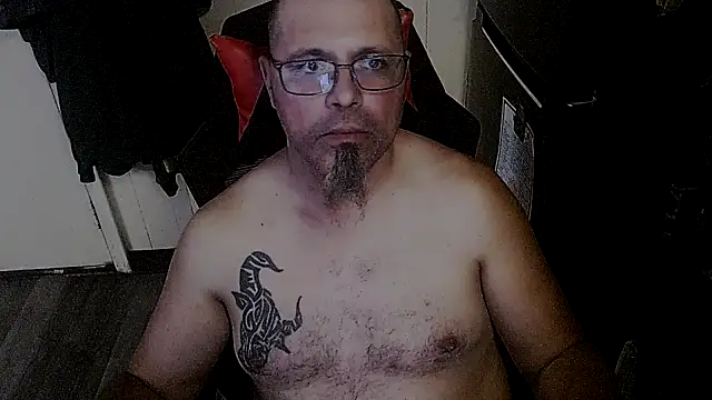 KrazyLegz online show from October 15, 11:27 pm