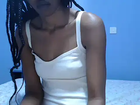 Snapshot of Gweneve chatting on February 27, 9:22 am Gweneve online show from February 27, 9:22 am