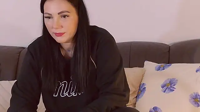 Snapshot of ReiyaRey chatting on November 6, 10:54 pm ReiyaRey online show from November 6, 10:54 pm