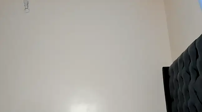 Freakygalmina online show from February 18, 5:53 am