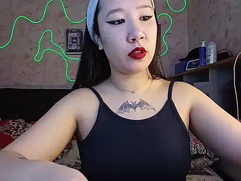 Japabaixinha online show from June 30, 12:50 pm