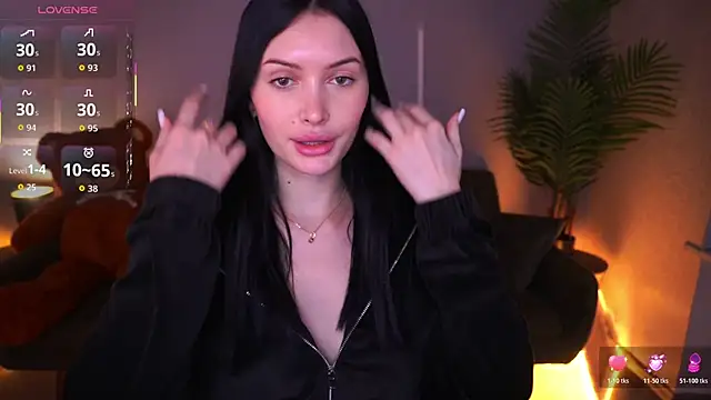 MilaSecrett online show from December 14, 2:22 pm