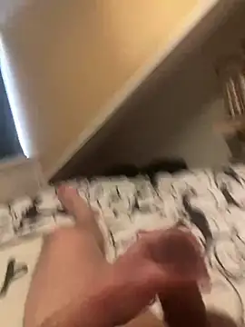 LivingLegend1978 online show from February 15, 8:33 am