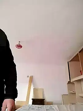 LOREDAN1 online show from December 27, 1:18 pm