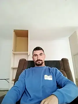 Snapshot of LOREDAN1 chatting on September 29, 6:51 am LOREDAN1 online show from September 29, 6:51 am