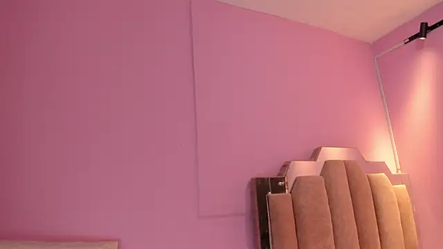 LoveQueen2 online show from November 12, 11:43 am