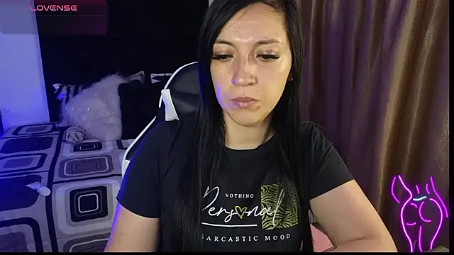 Snapshot of Majuu__ chatting on March 3, 11:38 am Majuu online show from March 3, 11:38 am