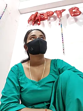 wildbabes online show from April 23, 7:38 pm