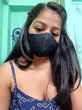 Monalisa Singh online show from April 8, 5:24 pm