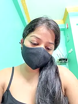 Monalisa Singh online show from May 21, 7:32 pm