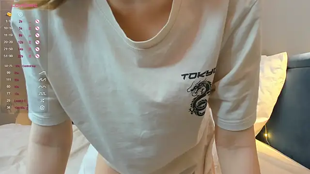 DonnaBurkee online show from March 13, 7:17 pm