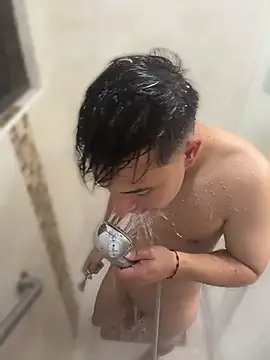 Nicolds14 online show from April 13, 11:54 pm