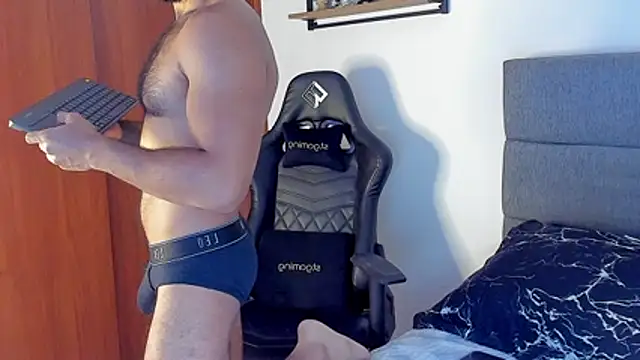 ethaanjones online show from March 15, 12:11 pm