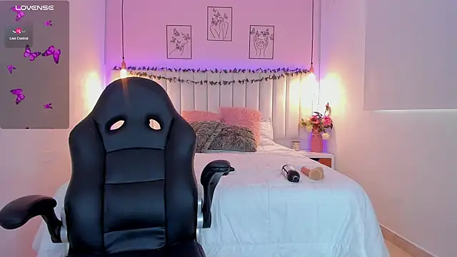 ivy collins online show from December 29, 4:51 pm