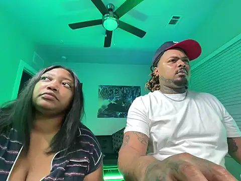 4EVAGLACIERS online show from March 4, 6:19 am