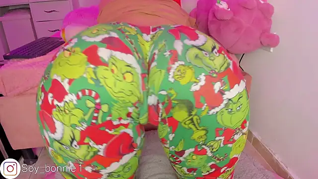 bonnie moon online show from December 29, 3:00 am