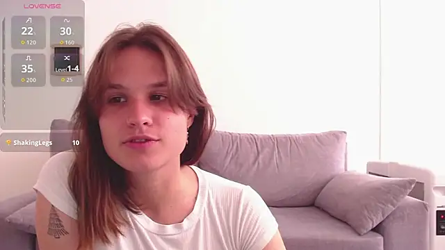 Your Hand In mine online show from September 9, 6:29 pm