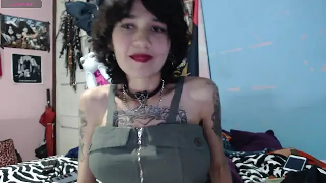 Snapshot of star_of_morning_666 chatting on January 28, 12:36 am star of morning 666 online show from January 28, 12:36 am